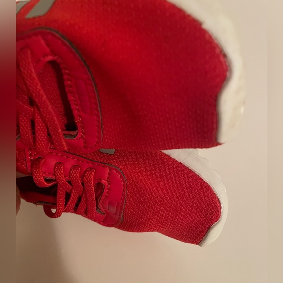 ADIDAS RED LITTLE GIRL SLIDE SNEAKERS - Picture 3 of 8